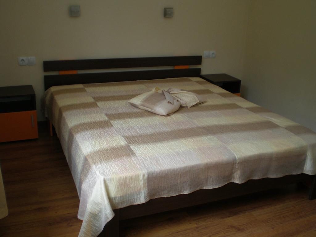 גורנה אוריאחוביצה Park Hotel Djevana מראה חיצוני תמונה