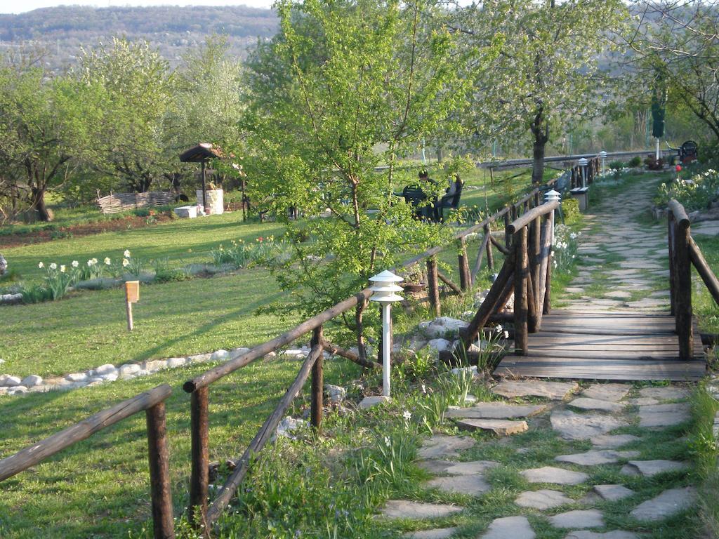 גורנה אוריאחוביצה Park Hotel Djevana מראה חיצוני תמונה
